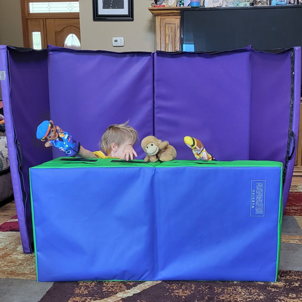 child puppet show